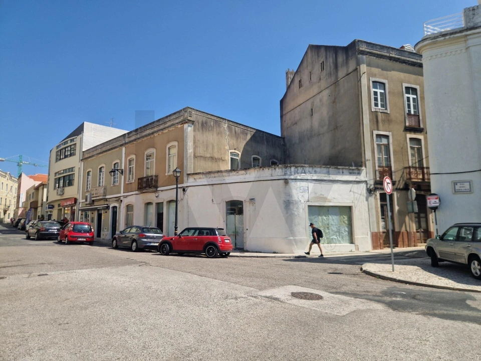 Prédio para Venda em Buarcos Foto 12
