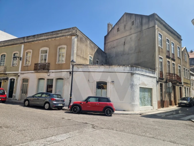 Prédio para Venda em Buarcos Foto 11