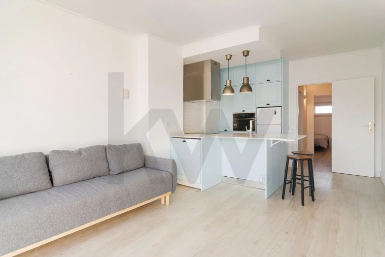 Apartamento T1 para Venda em Costa da Caparica Foto 11