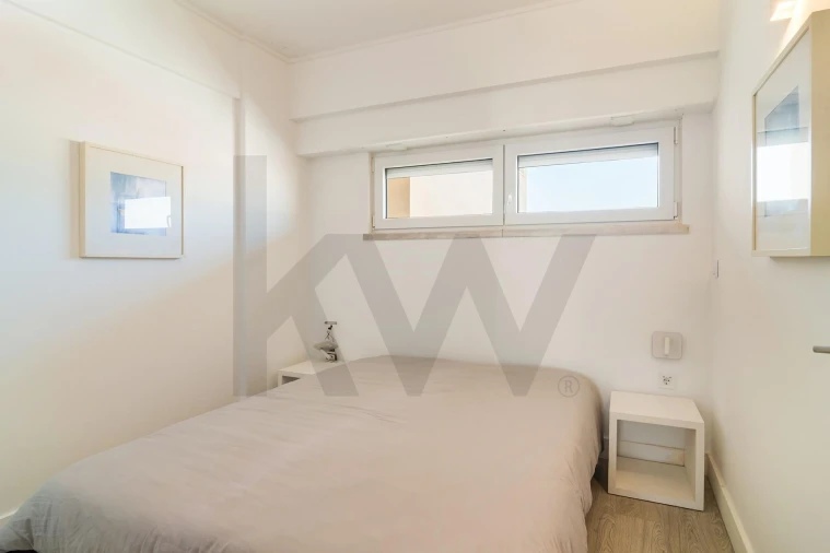 Apartamento T1 para Venda em Costa da Caparica Foto 16