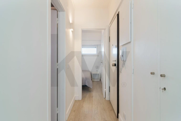 Apartamento T1 para Venda em Costa da Caparica Foto 13