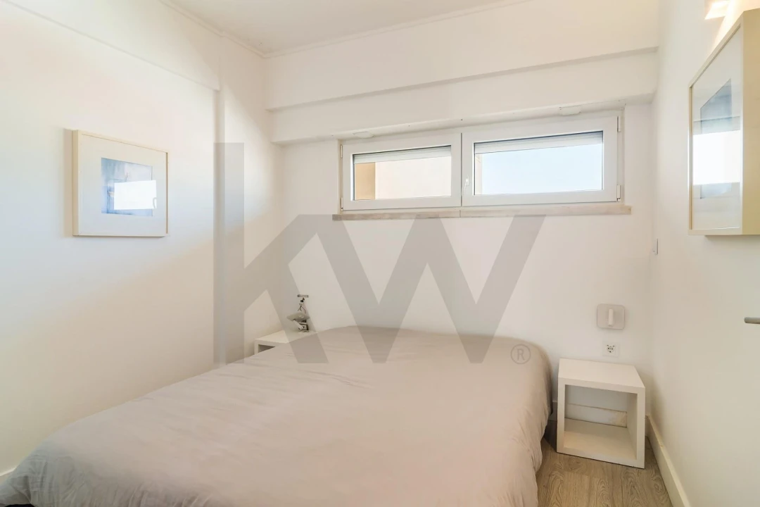 Apartamento T1 para Venda em Costa da Caparica Foto 16