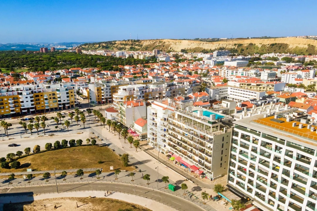 Apartamento T1 para Venda em Costa da Caparica Foto 30