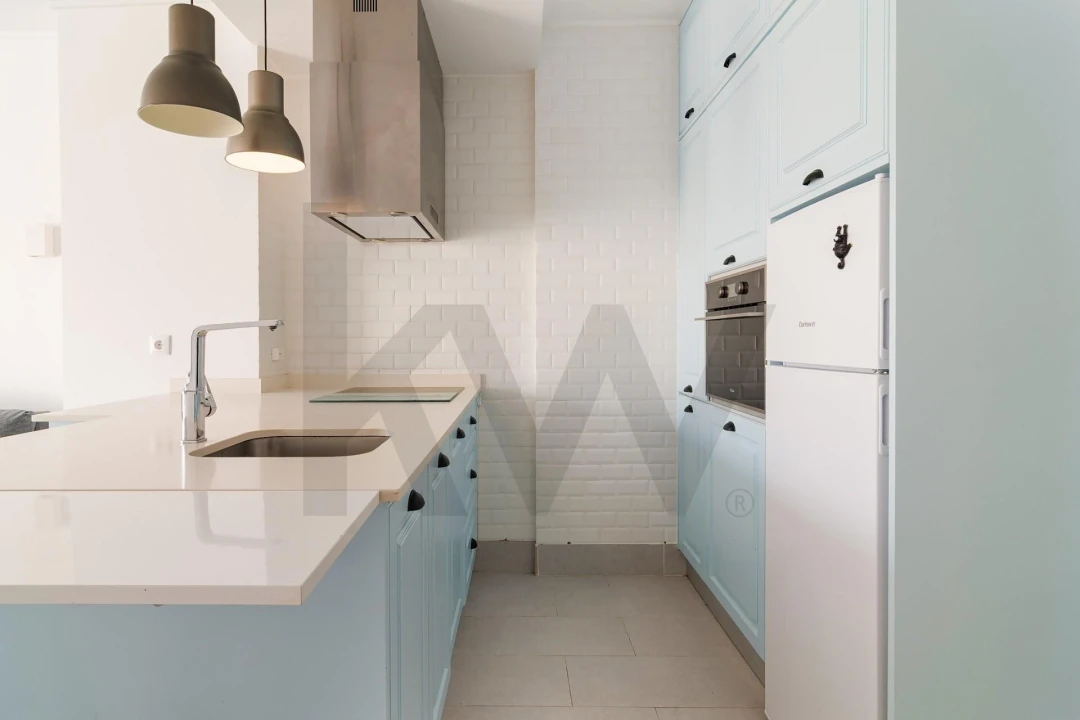 Apartamento T1 para Venda em Costa da Caparica Foto 10