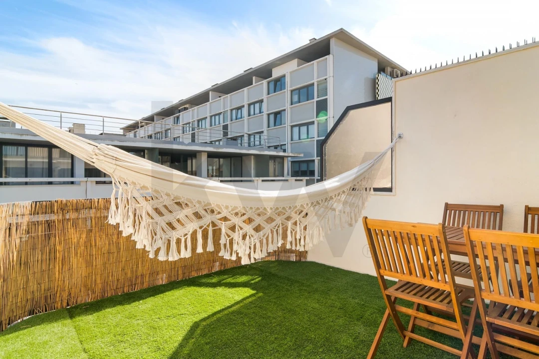 Apartamento T1 para Venda em Costa da Caparica Foto 7