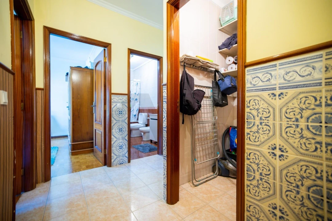 Apartamento T2 para Venda em São Roque Foto 22