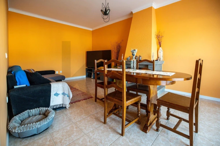 Apartamento T2 para Venda em São Roque Foto 3