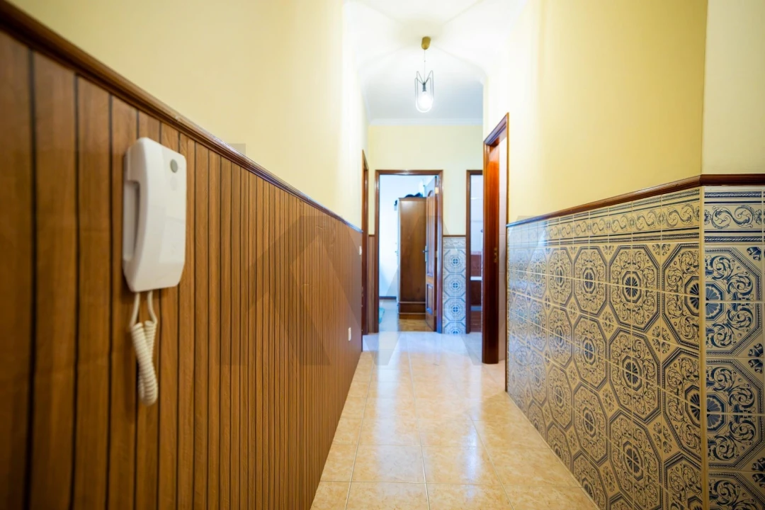 Apartamento T2 para Venda em São Roque Foto 13