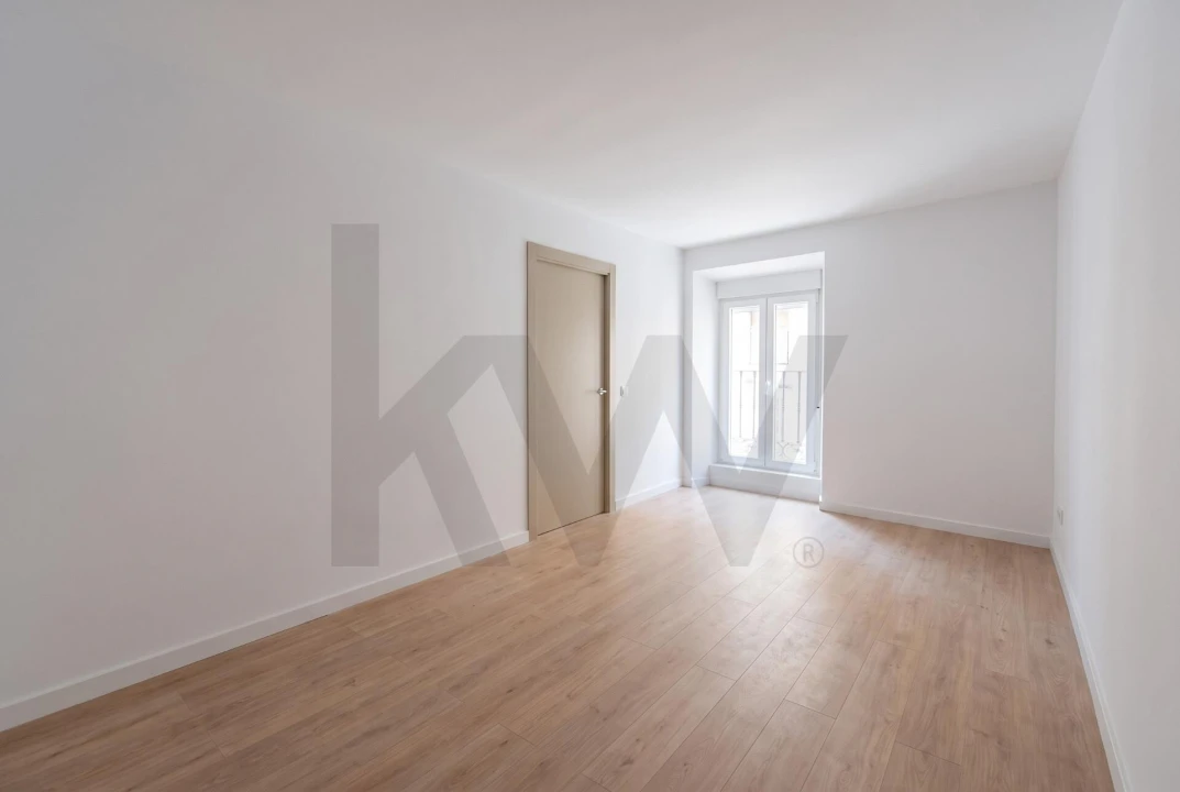 Apartamento T2 para Venda em Arroios Foto 5