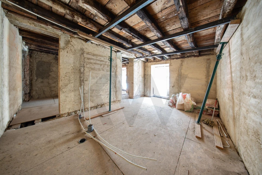 Apartamento T2 para Venda em Arroios Foto 14