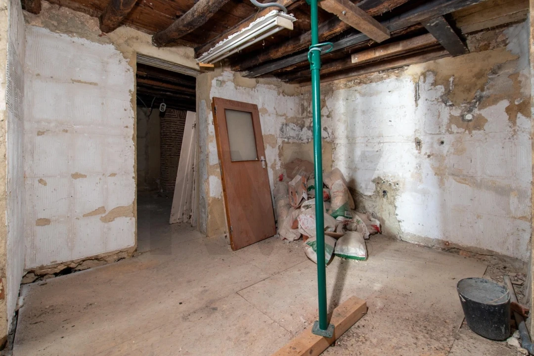 Apartamento T2 para Venda em Arroios Foto 9