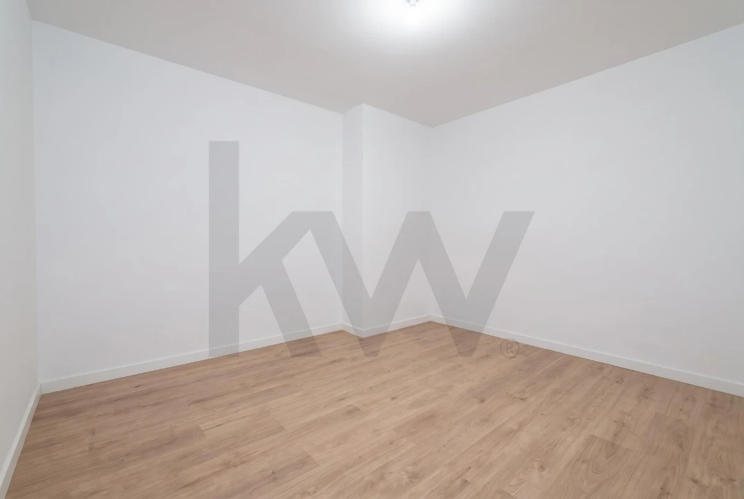Apartamento T2 para Venda em Arroios Foto 3