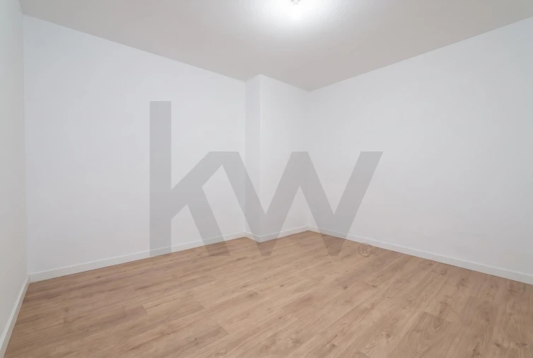 Apartamento T2 para Venda em Arroios Foto 3