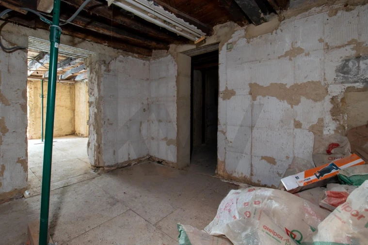 Apartamento T2 para Venda em Arroios Foto 8