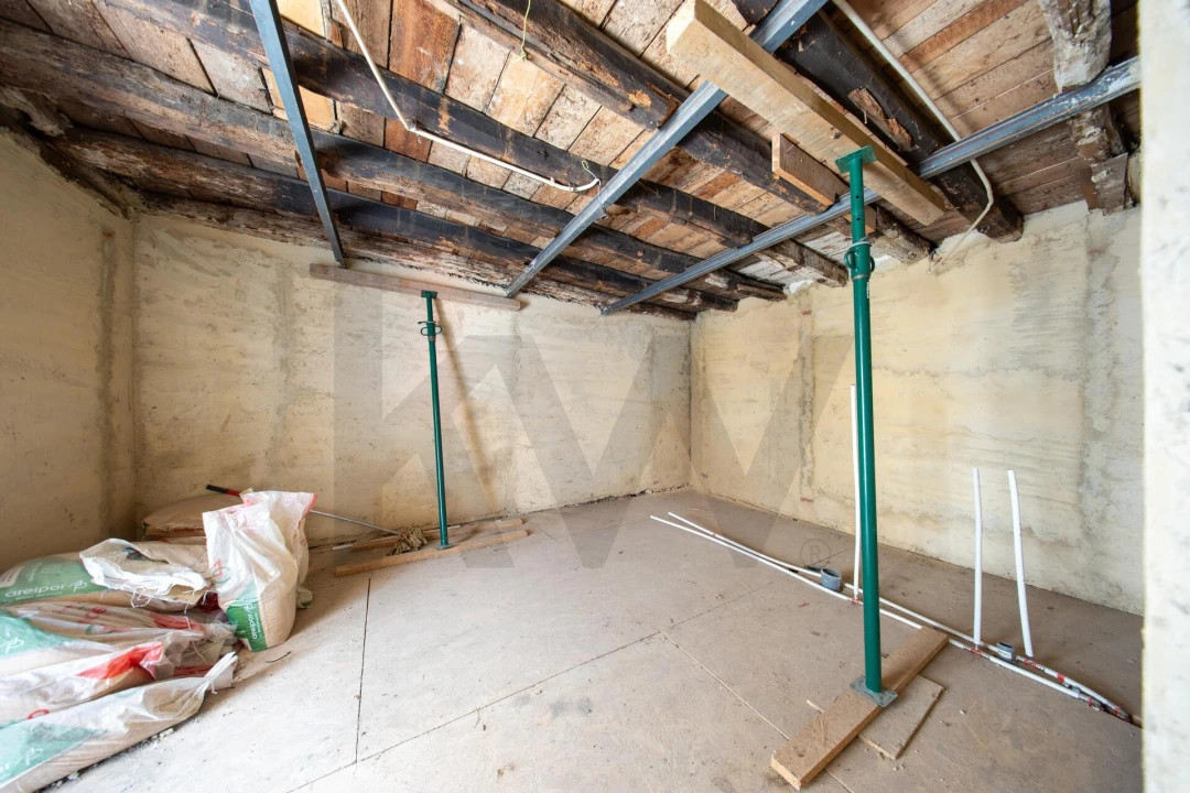 Apartamento T2 para Venda em Arroios Foto 13