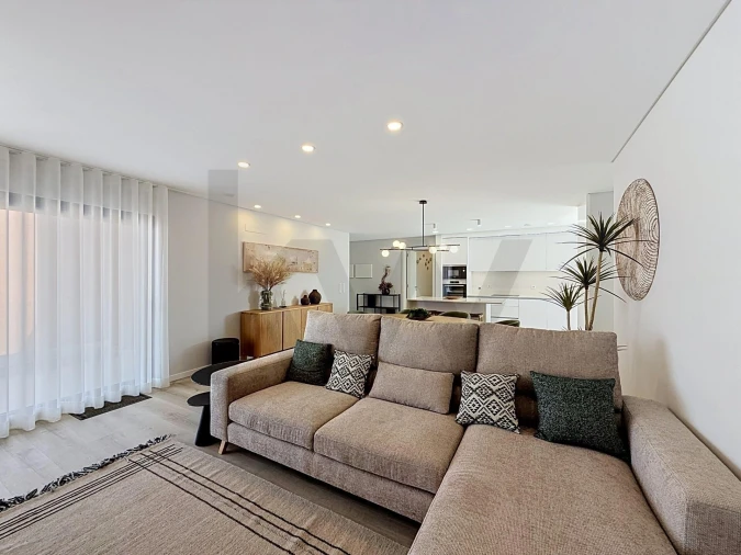 Apartamento T4 para Venda em Lourinhã e Atalaia Foto 9