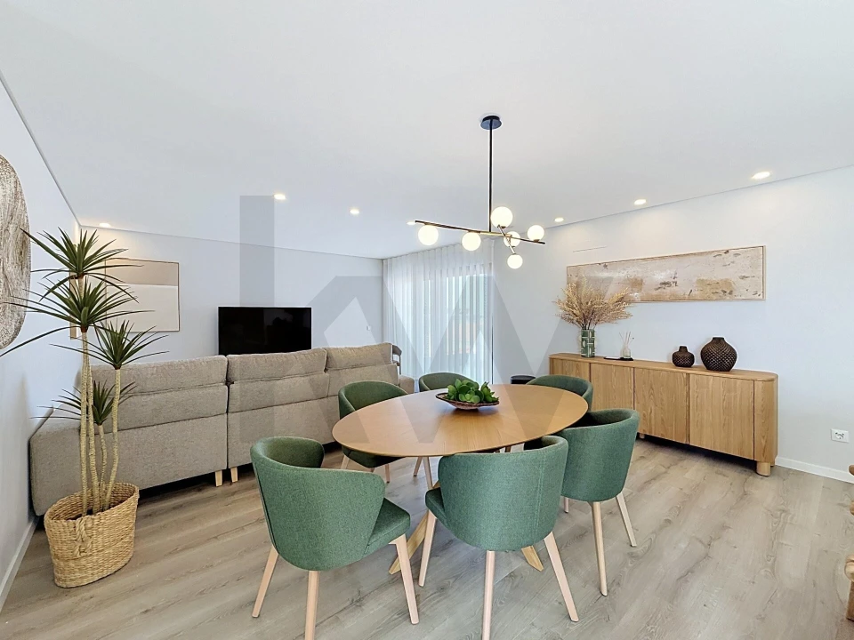 Apartamento T4 para Venda em Lourinhã e Atalaia Foto 4