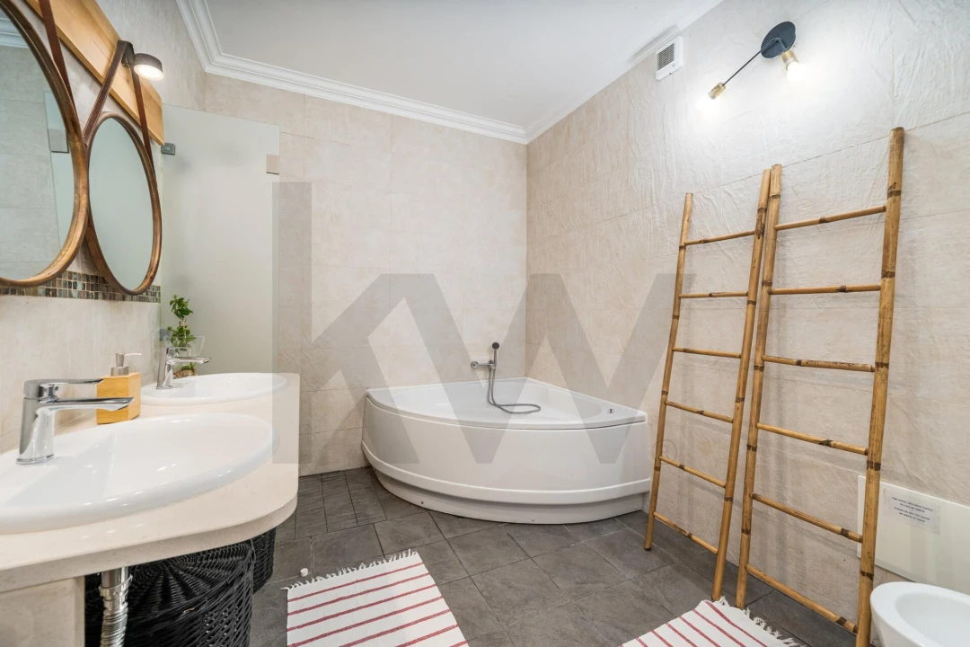 Apartamento T2 para Venda em Portimão Foto 24