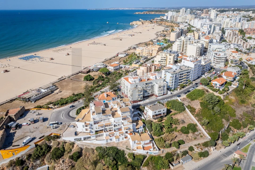 Apartamento T2 para Venda em Portimão Foto 29