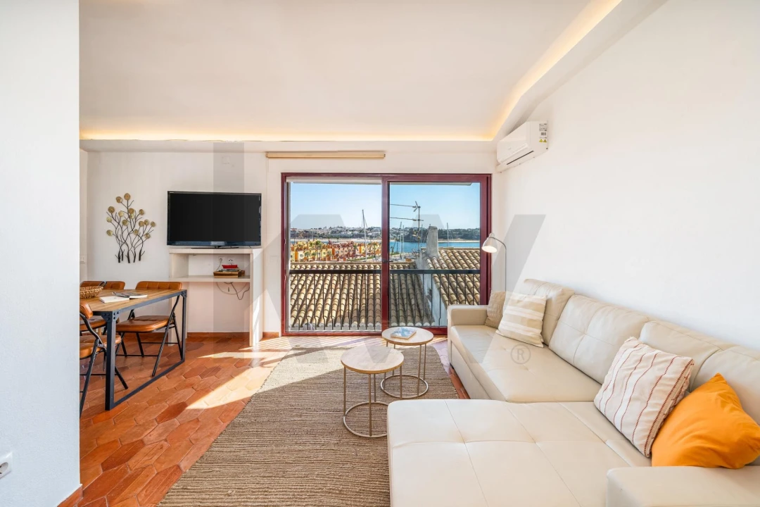Apartamento T2 para Venda em Portimão Foto 2