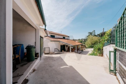 Moradia T3 para Venda em Eiras e São Paulo de Frades