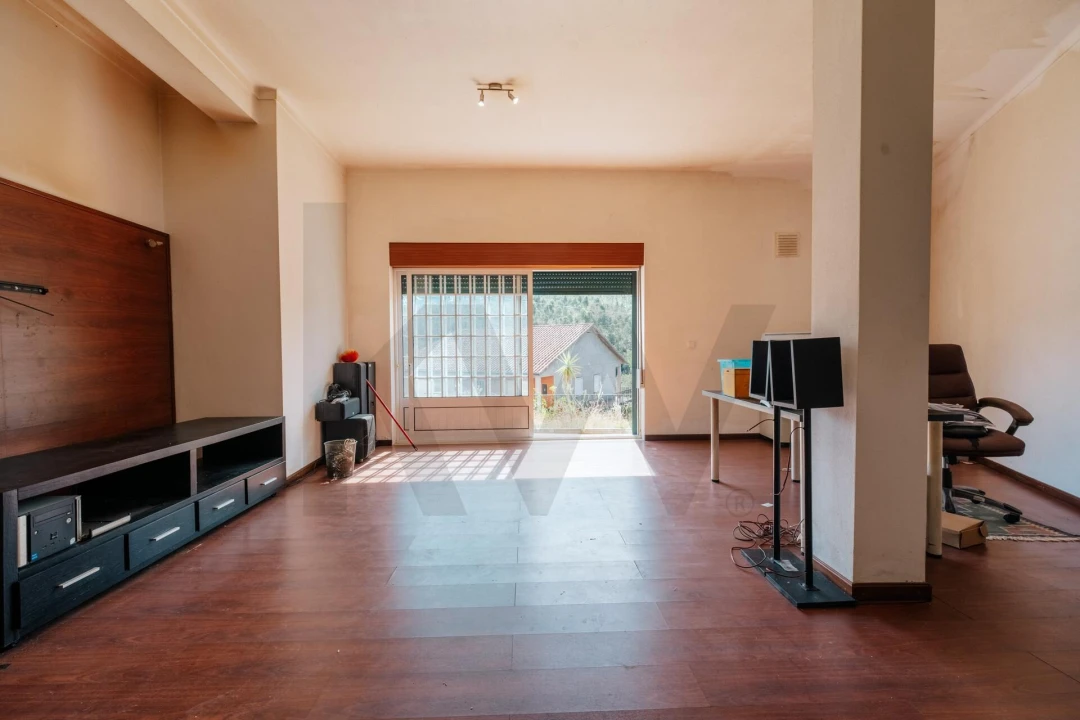 Moradia T3 para Venda em Eiras e São Paulo de Frades Foto 25