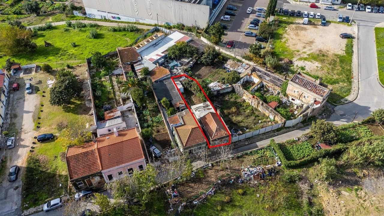 Moradia T4 para Venda em Marvila Foto 14