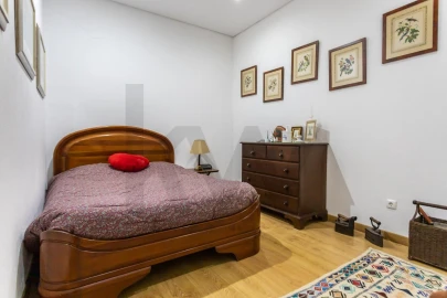 Quinta T5 para Venda em Azeitão (São Lourenço e São Simão)
