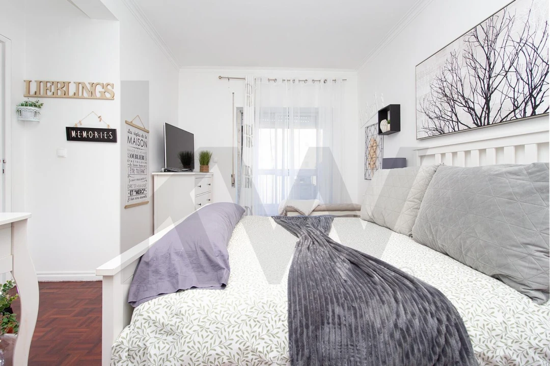 Apartamento T2 para Venda em Algueirão-Mem Martins Foto 18