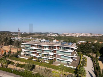 Apartamento T3 para Arrendamento em Queluz e Belas