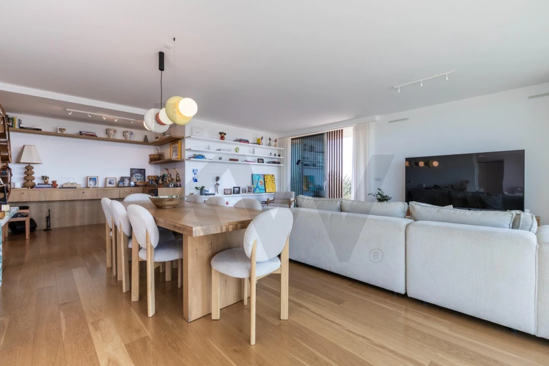 Apartamento T3 para Arrendamento em Queluz e Belas Foto 5
