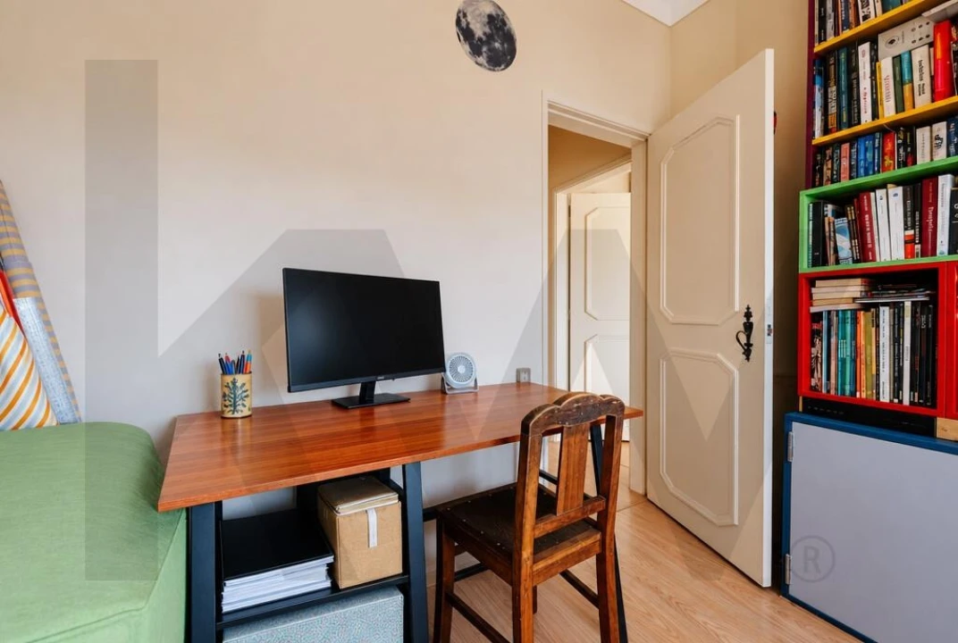 Apartamento T3 para Venda em Santo Antonio dos Olivais Foto 12