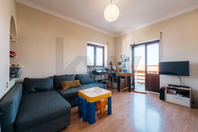 Apartamento T3 para Venda em Santo Antonio dos Olivais Foto 18