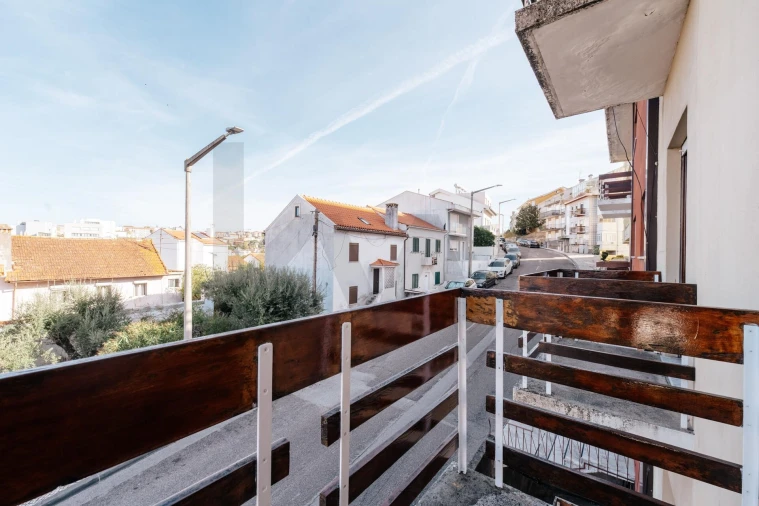 Apartamento T3 para Venda em Santo Antonio dos Olivais Foto 37