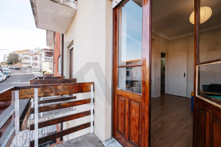 Apartamento T3 para Venda em Santo Antonio dos Olivais Foto 36