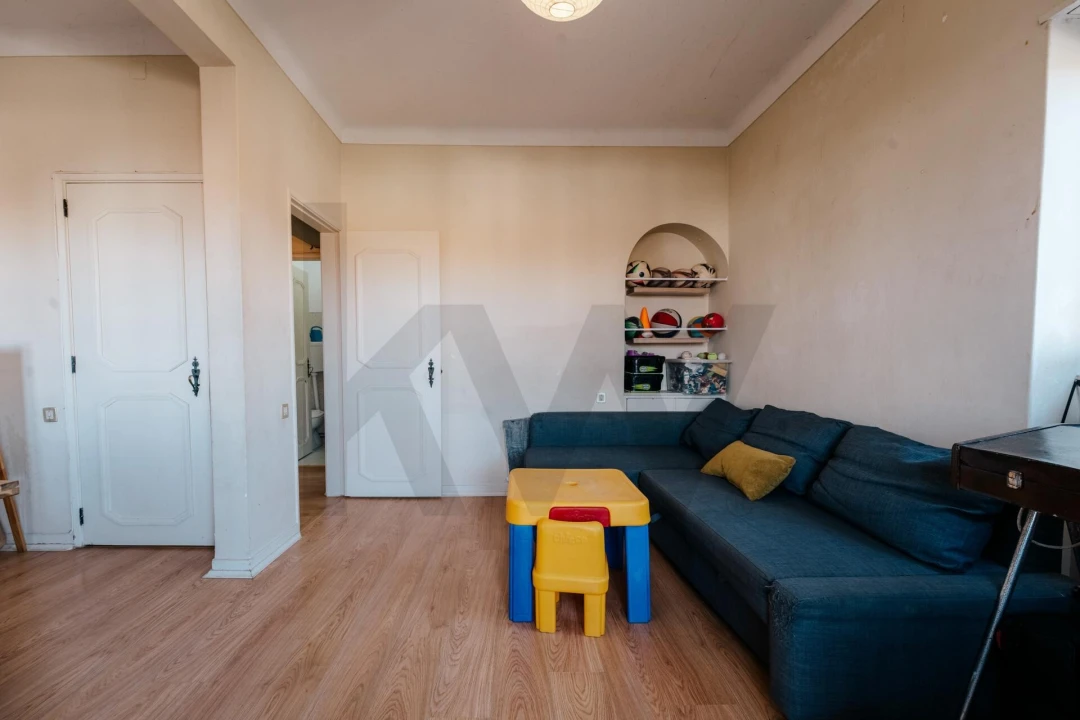 Apartamento T3 para Venda em Santo Antonio dos Olivais Foto 21