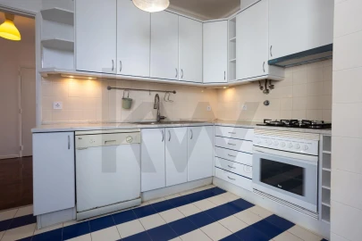 Apartamento T2 para Arrendamento em Cascais e Estoril
