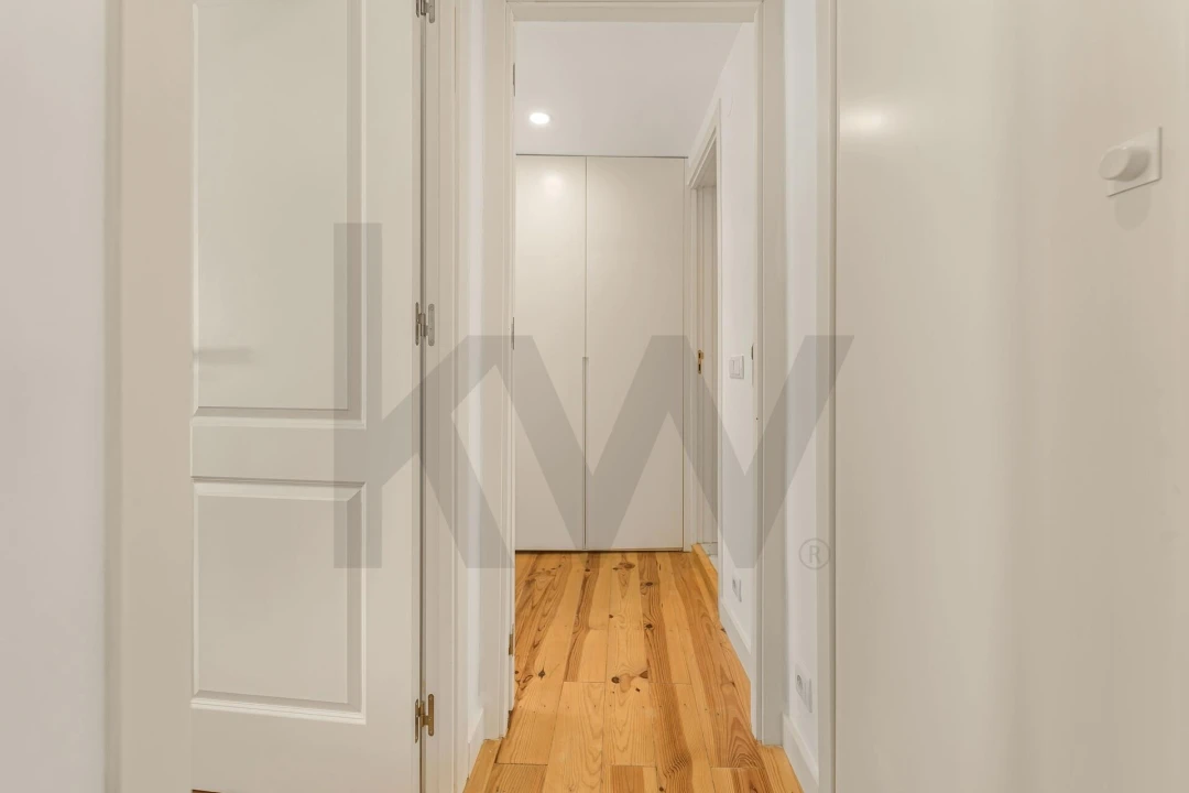 Apartamento T3 para Venda em Santo António Foto 13