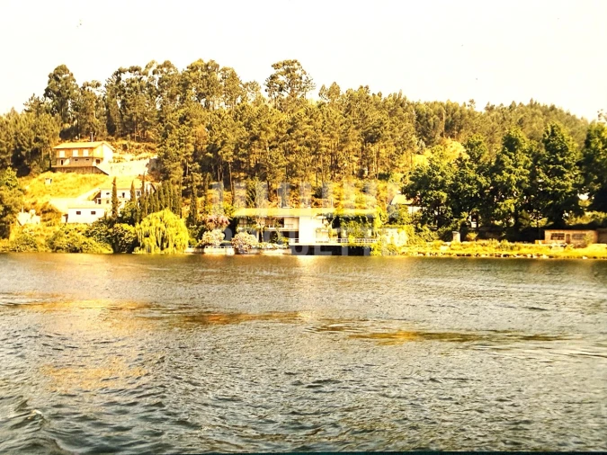 Moradia T5 para Venda em Foz do Sousa e Covelo Foto 3