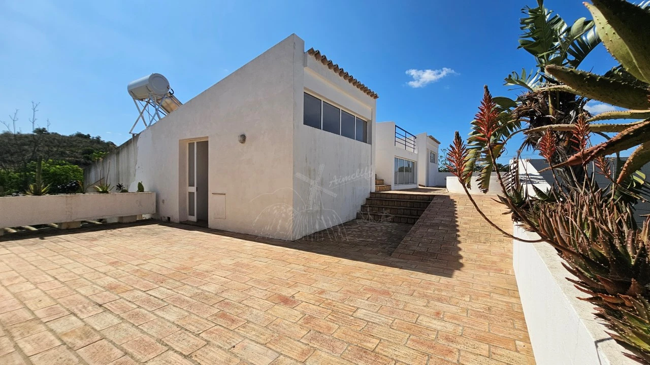 Negócio para Venda em Santa Catarina da Fonte do Bispo Foto 44
