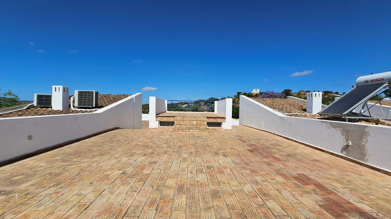 Negócio para Venda em Santa Catarina da Fonte do Bispo Foto 47