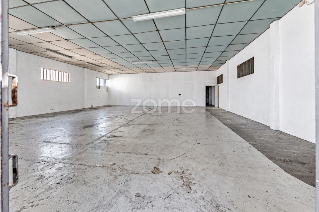 Terreno Comércio / Armazém para Venda em Serzedelo Foto 12