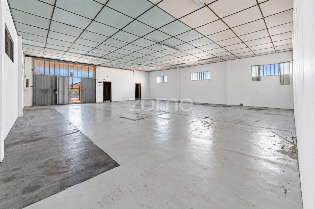Terreno Comércio / Armazém para Venda em Serzedelo Foto 15