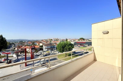 Apartamento T3 para Venda em Santo Tirso, Couto (Santa Cristina e São Miguel) e Burgães