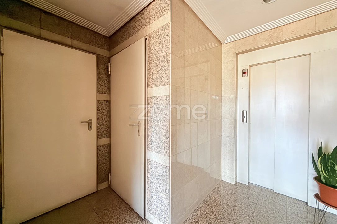 Apartamento T3 para Venda em Santo Tirso, Couto (Santa Cristina e São Miguel) e Burgães Foto 27