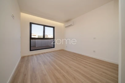 Apartamento T3 para Venda em Povoa de Lanhoso (N. Senhora do Amparo)