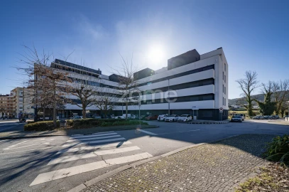 Apartamento T3 para Venda em Povoa de Lanhoso (N. Senhora do Amparo)