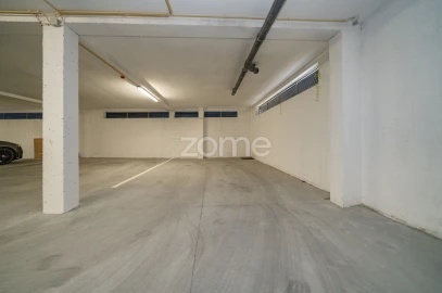 Apartamento T3 para Venda em Povoa de Lanhoso (N. Senhora do Amparo)