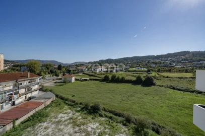 Apartamento T3 para Venda em Povoa de Lanhoso (N. Senhora do Amparo)