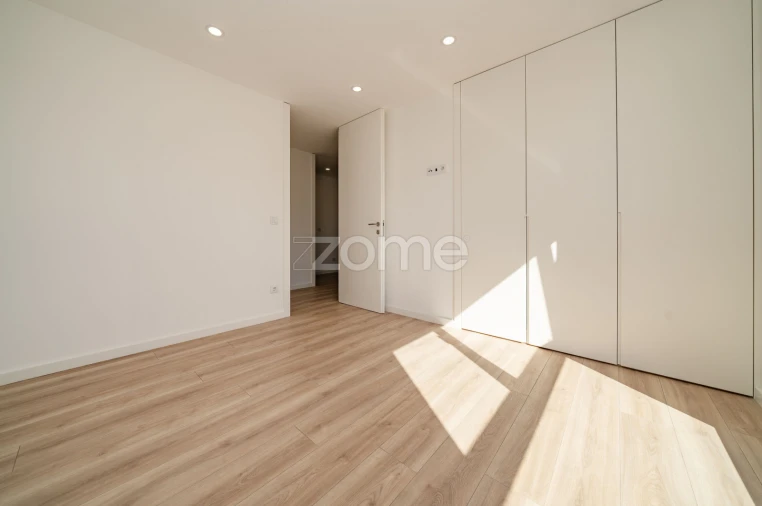 Apartamento T3 para Venda em Povoa de Lanhoso (N. Senhora do Amparo) Foto 14
